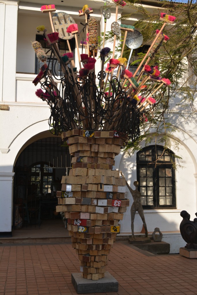 Installation found objects 01